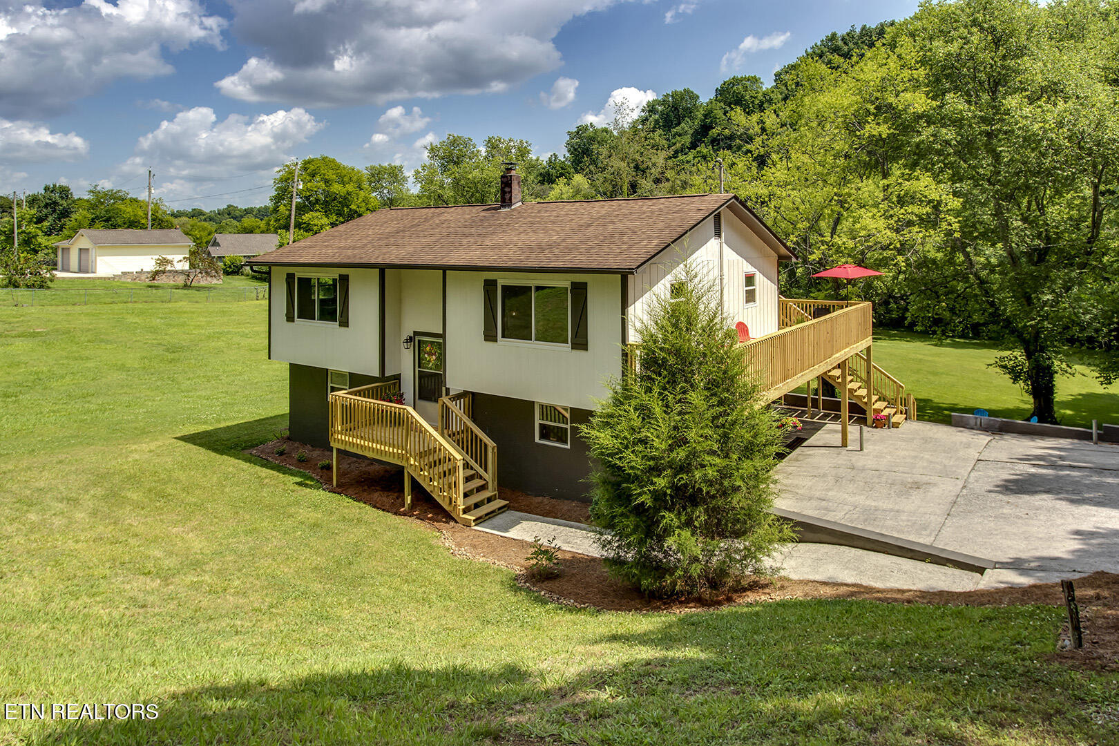 1316 Margaret Lane Knoxville TN 37920