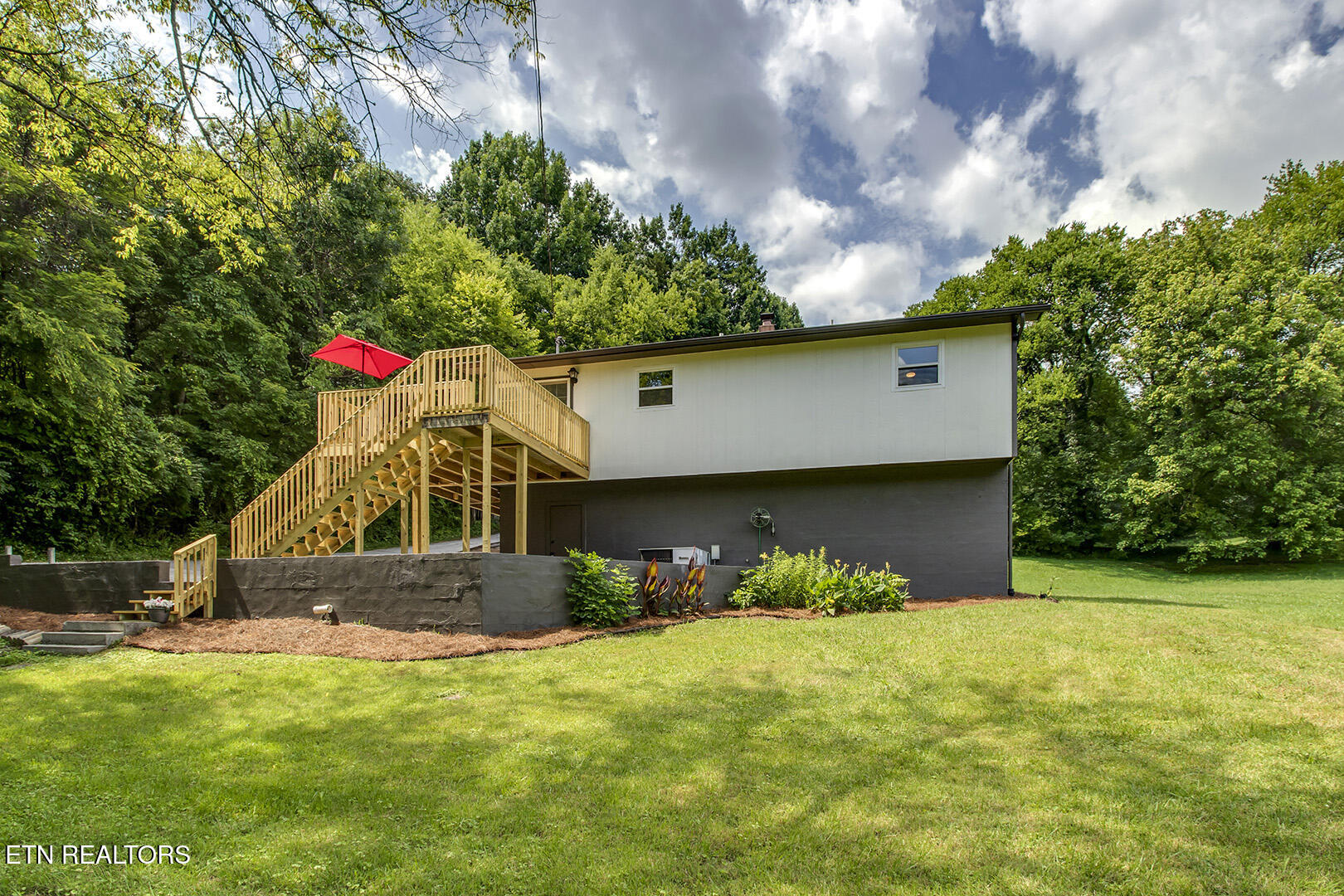 1316 Margaret Lane Knoxville TN 37920