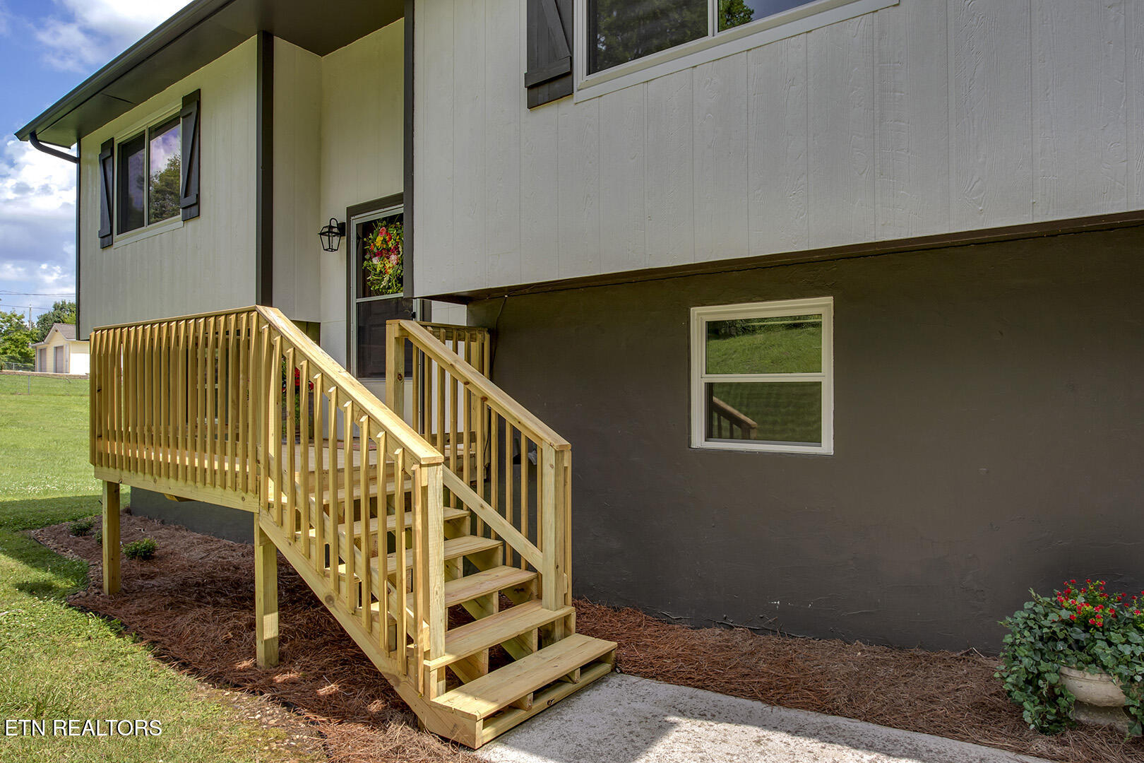 1316 Margaret Lane Knoxville TN 37920