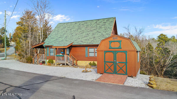 940 Buck Way Sevierville TN 37876