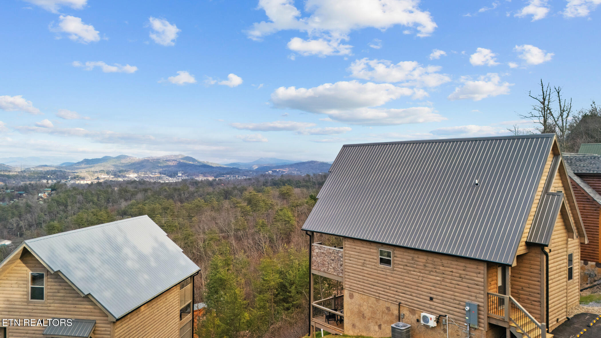 3321 Pine Peak Way Sevierville TN 37862