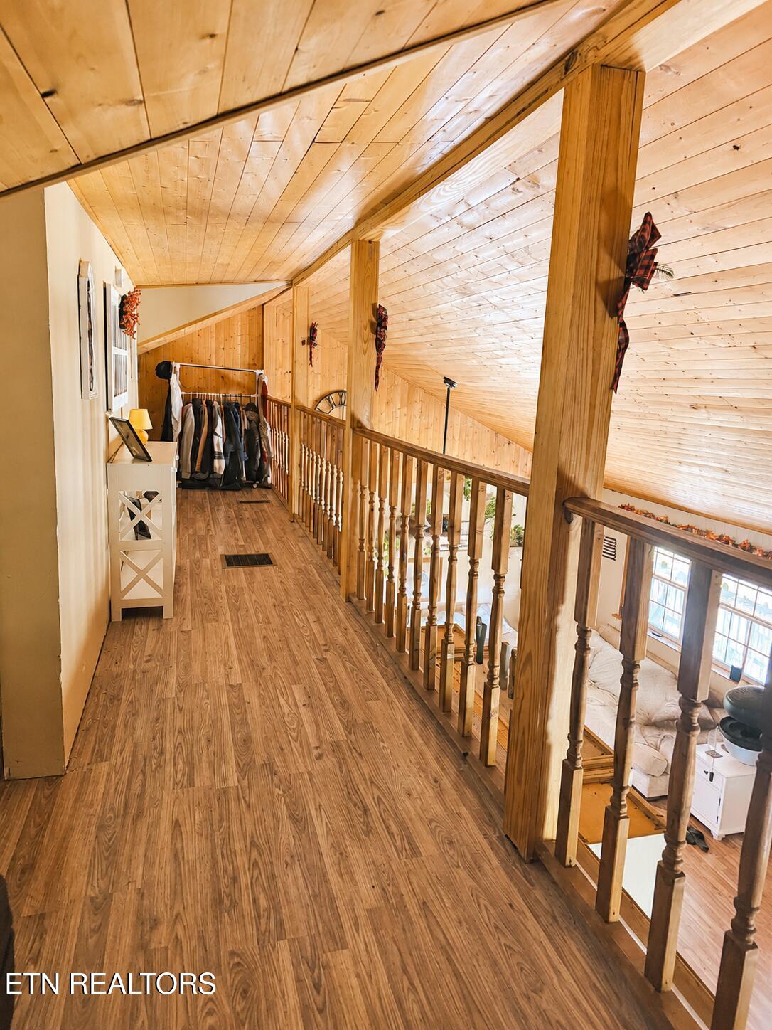 395 Cunningham Road Tazewell TN 37879