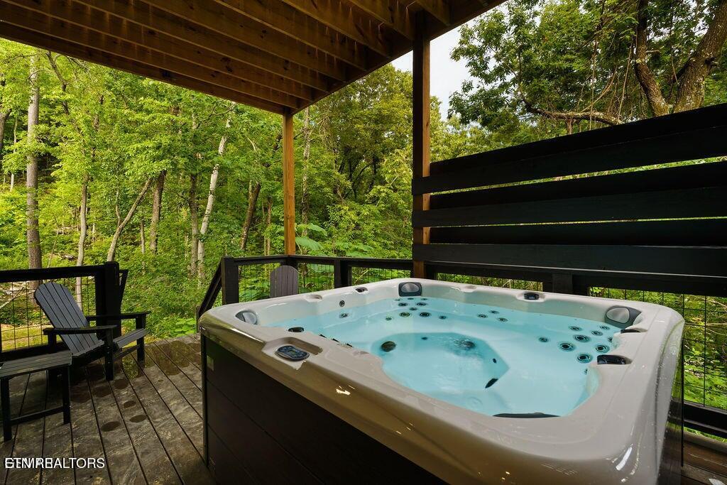 1870 Mountain Ash Way Sevierville TN 37876