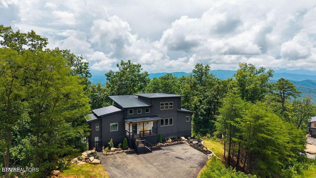 1870 Mountain Ash Way Sevierville TN 37876