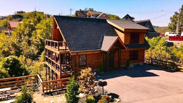 710 Village Loop Road Gatlinburg TN 37738