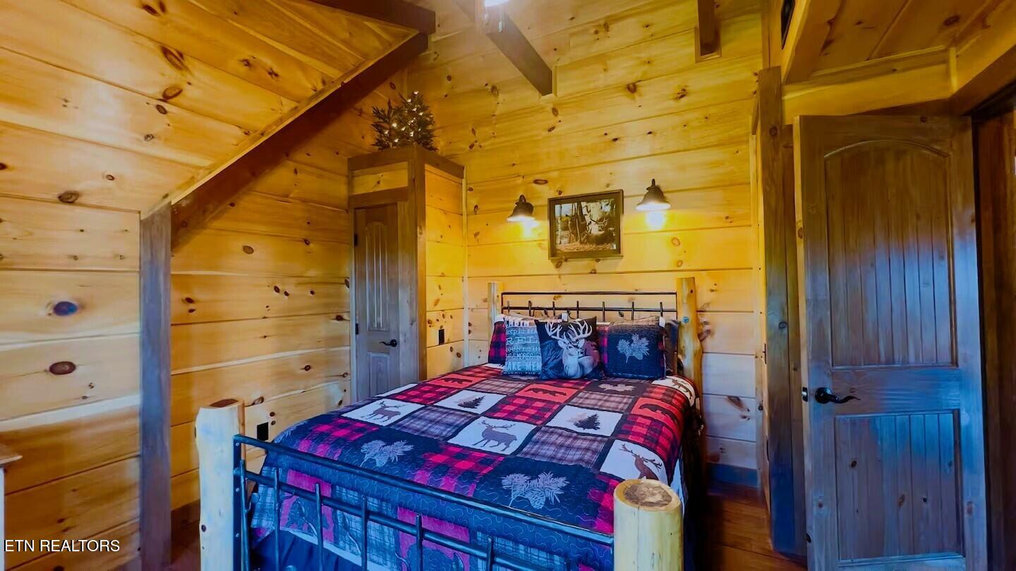 710 Village Loop Road Gatlinburg TN 37738