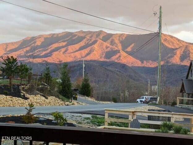 710 Village Loop Road Gatlinburg TN 37738