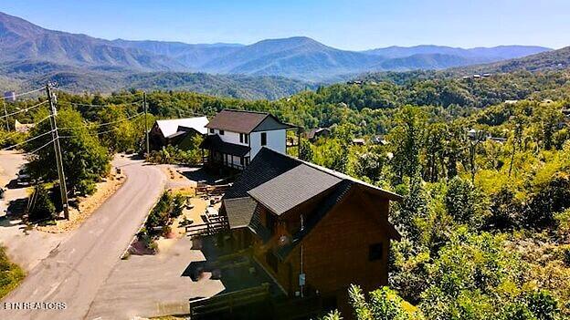 710 Village Loop Road Gatlinburg TN 37738