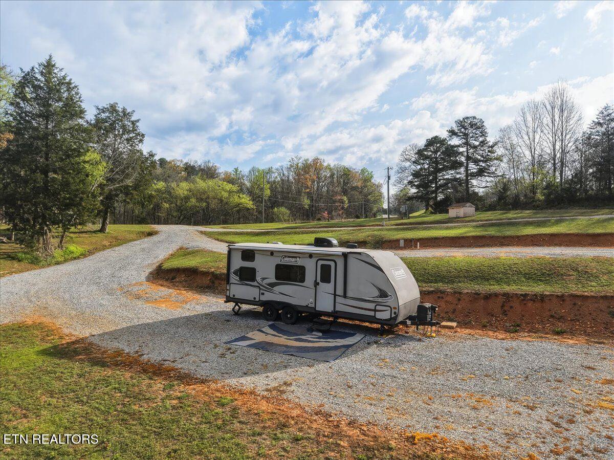 1805 Mecca Pike Tellico Plains TN 37385