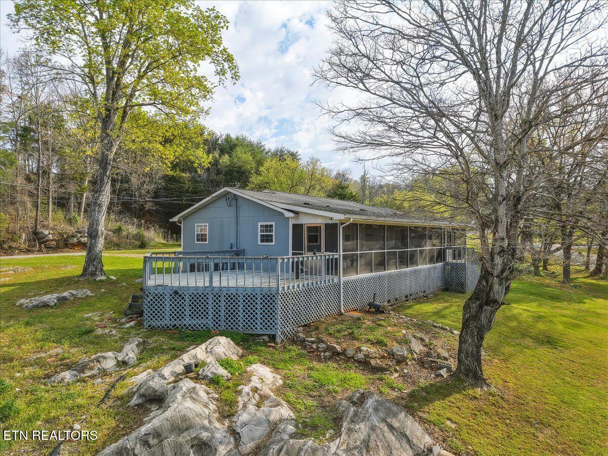 1805 Mecca Pike Tellico Plains TN 37385