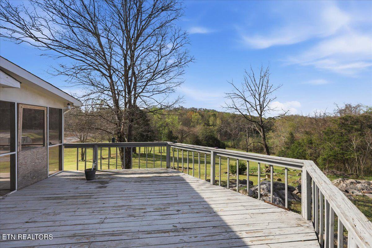 1805 Mecca Pike Tellico Plains TN 37385