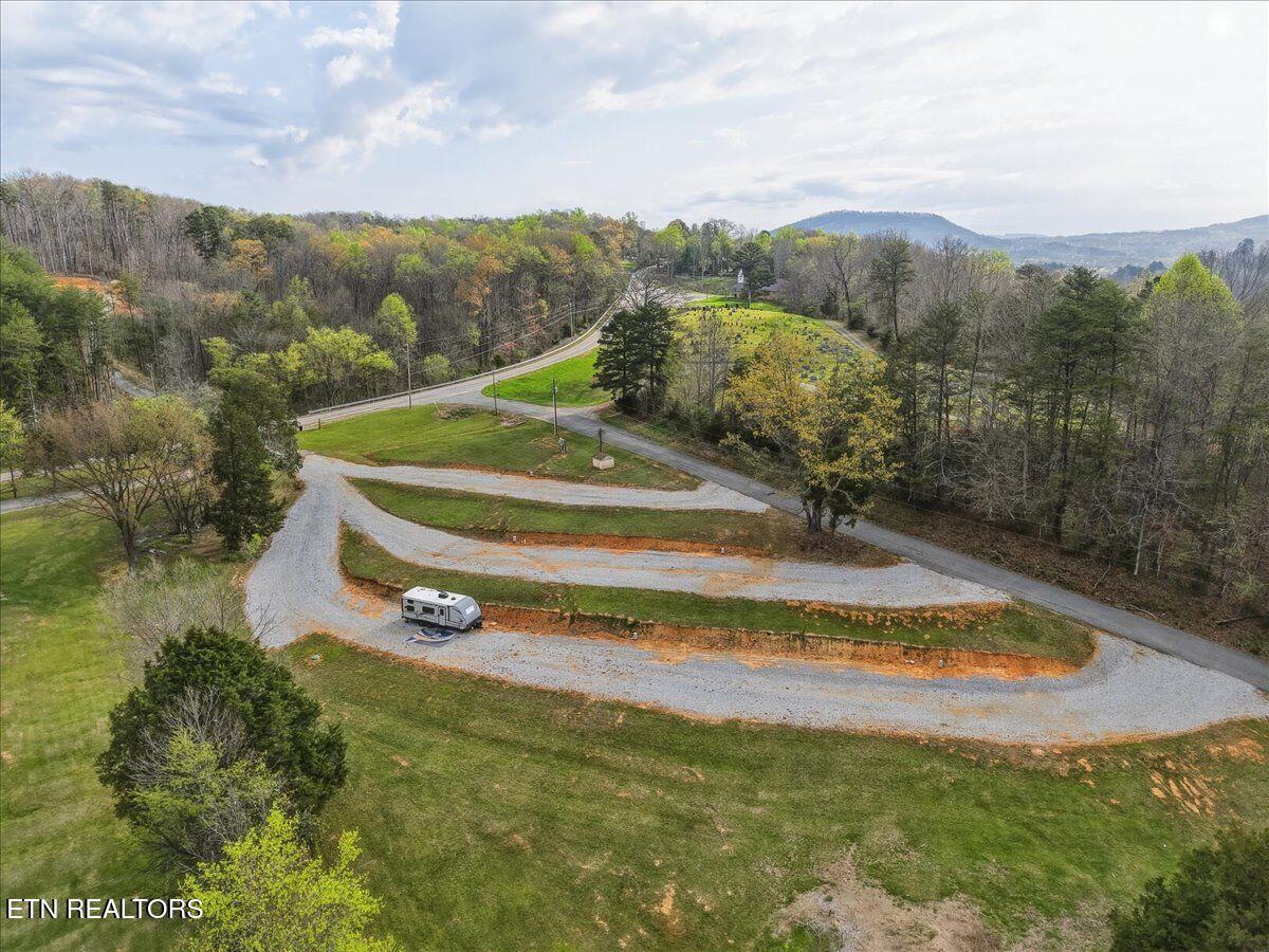 1805 Mecca Pike Tellico Plains TN 37385