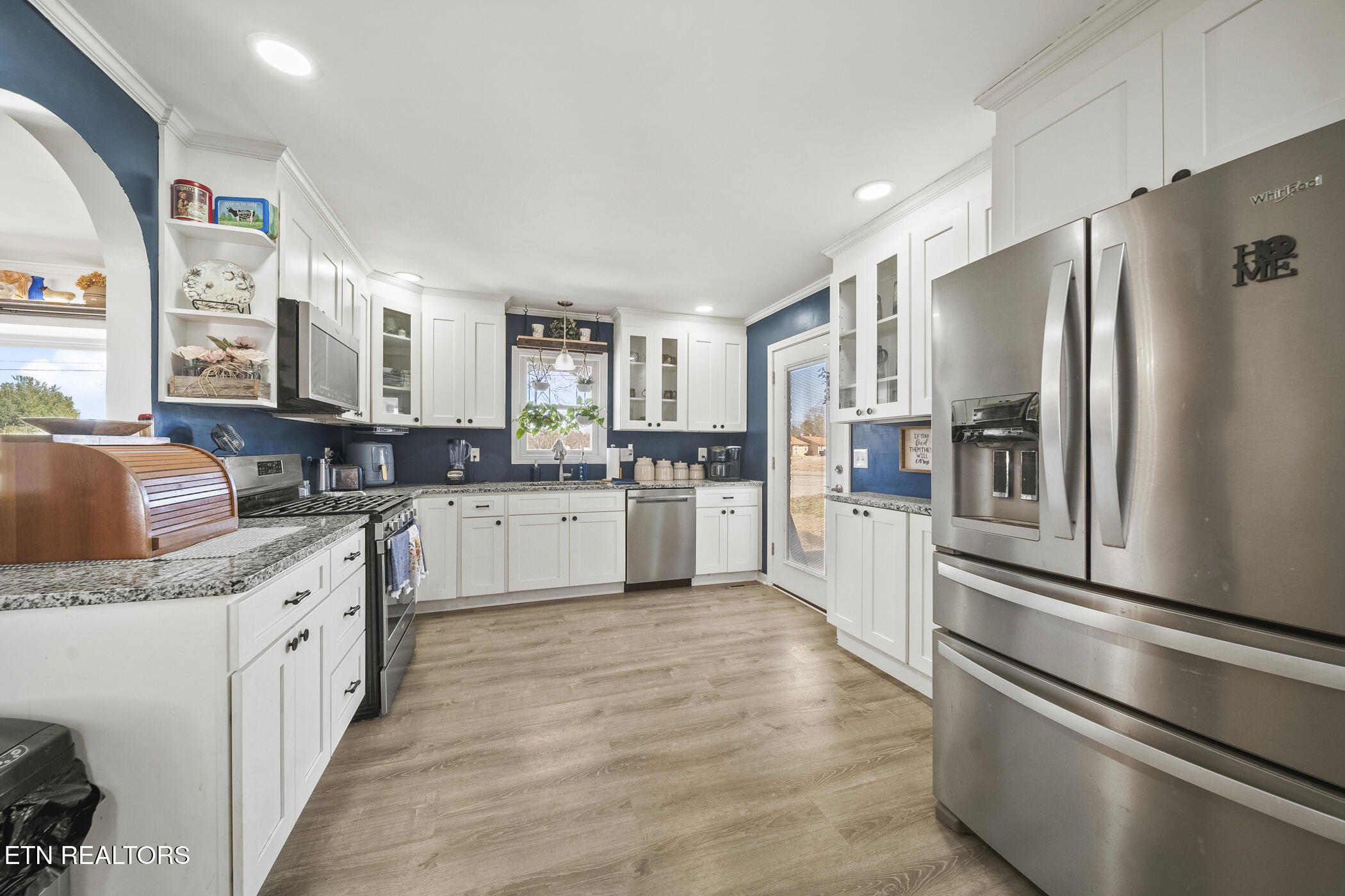 3435 Mountain View Lane Baneberry TN 37890