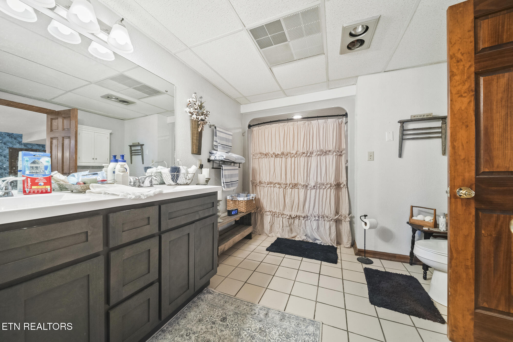 3435 Mountain View Lane Baneberry TN 37890