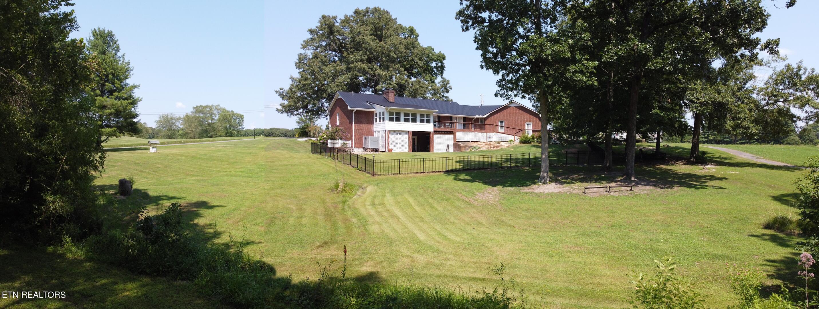 3435 Mountain View Lane Baneberry TN 37890