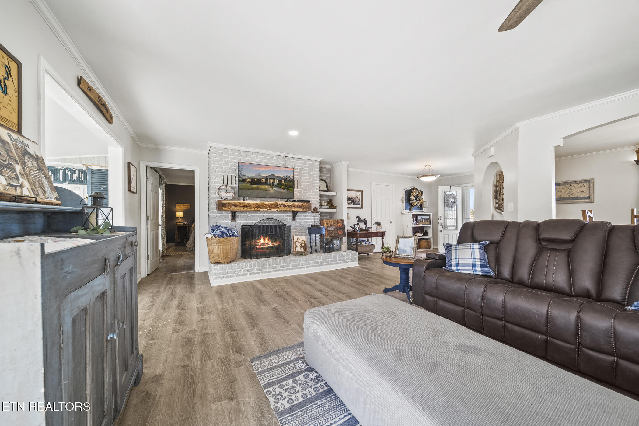 3435 Mountain View Lane Baneberry TN 37890
