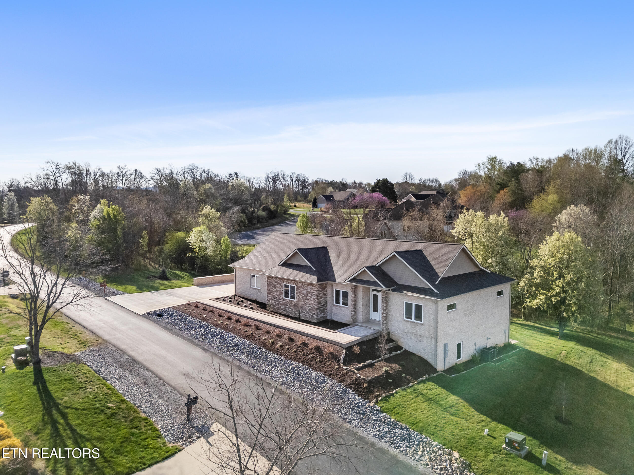 119 Hanani Trail Vonore TN 37885