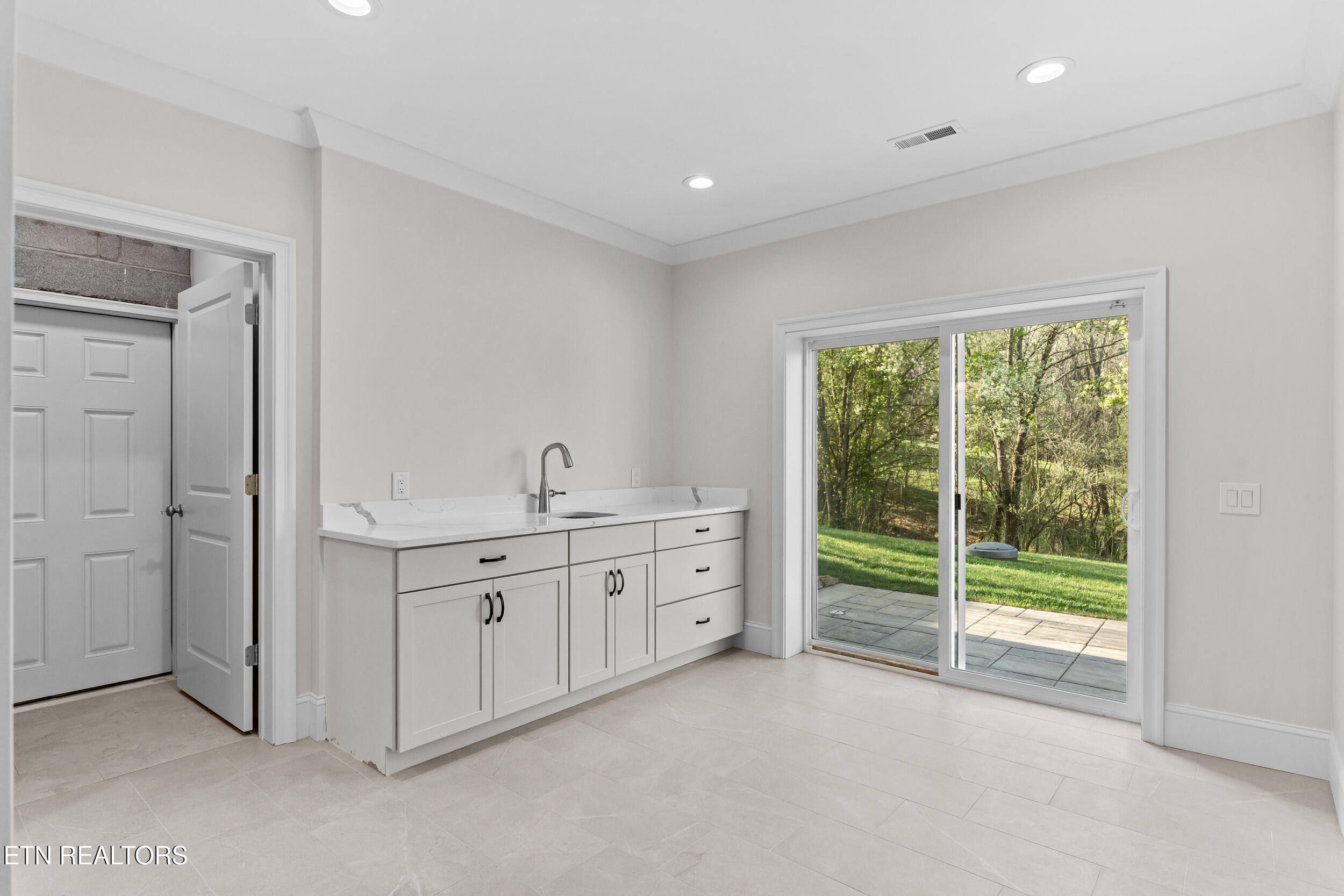 119 Hanani Trail Vonore TN 37885