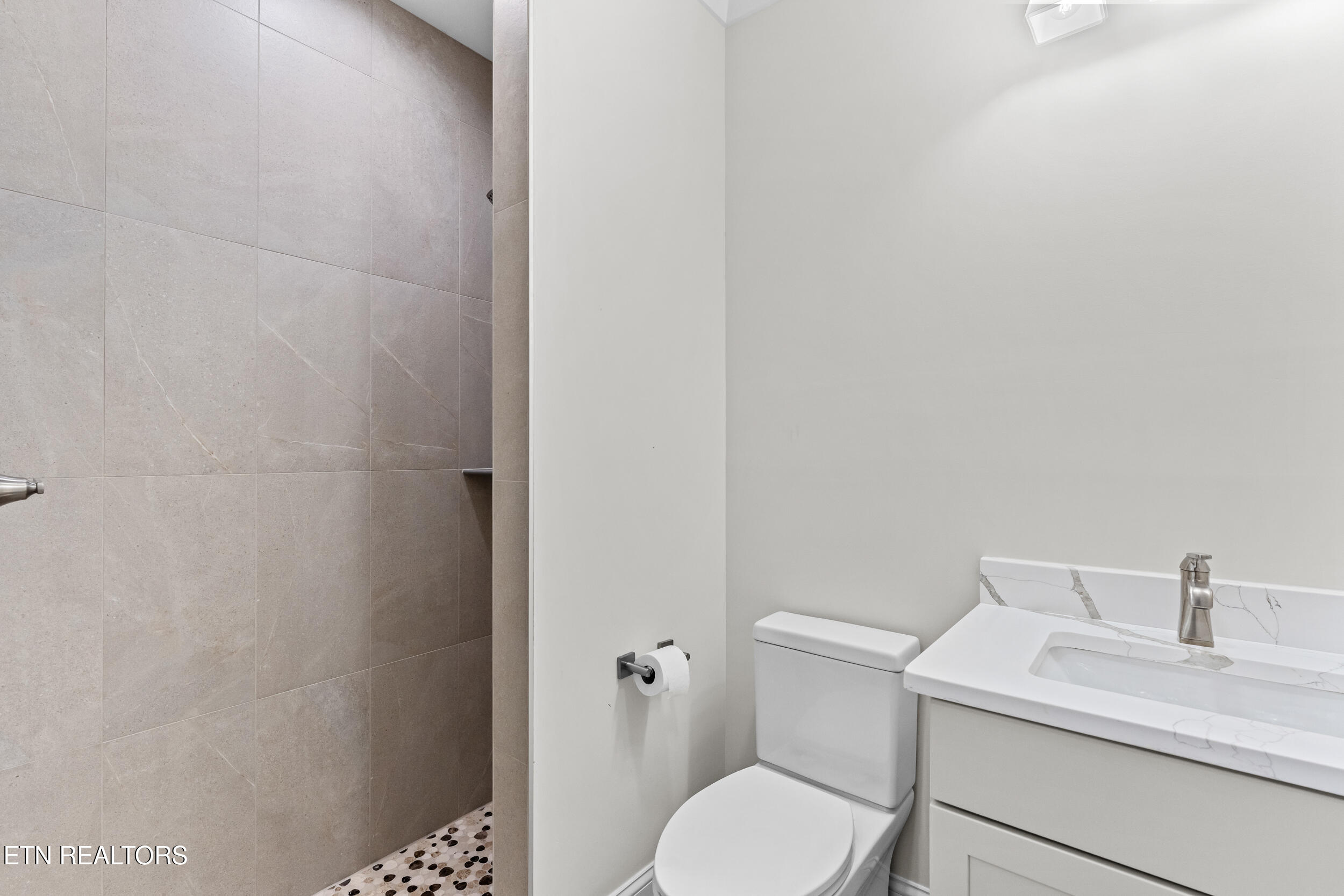 119 Hanani Trail Vonore TN 37885
