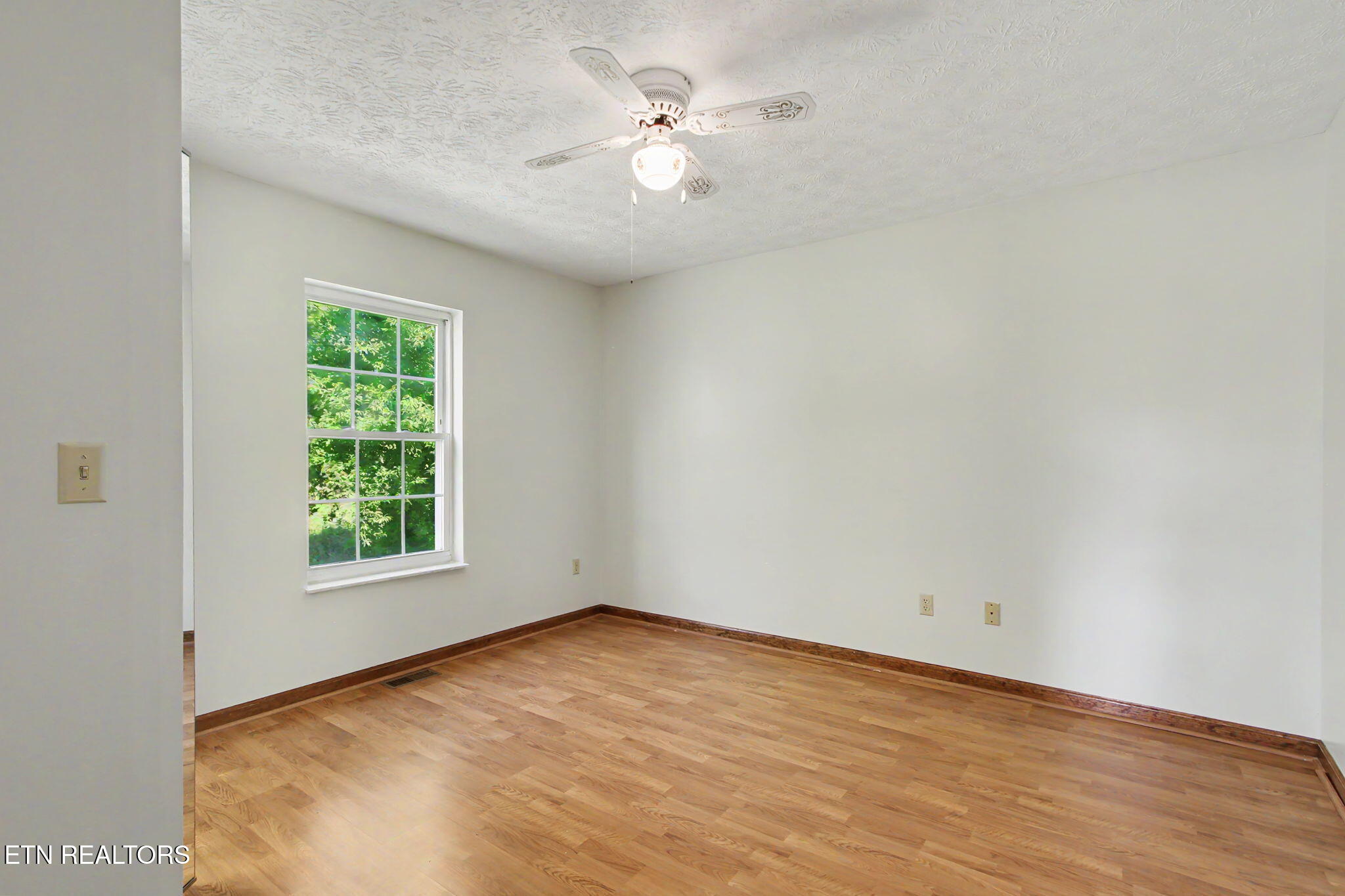 13390 Chapman Highway Seymour TN 37865