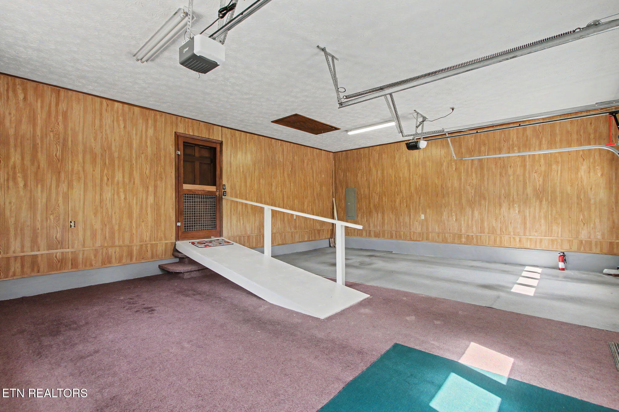 13390 Chapman Highway Seymour TN 37865