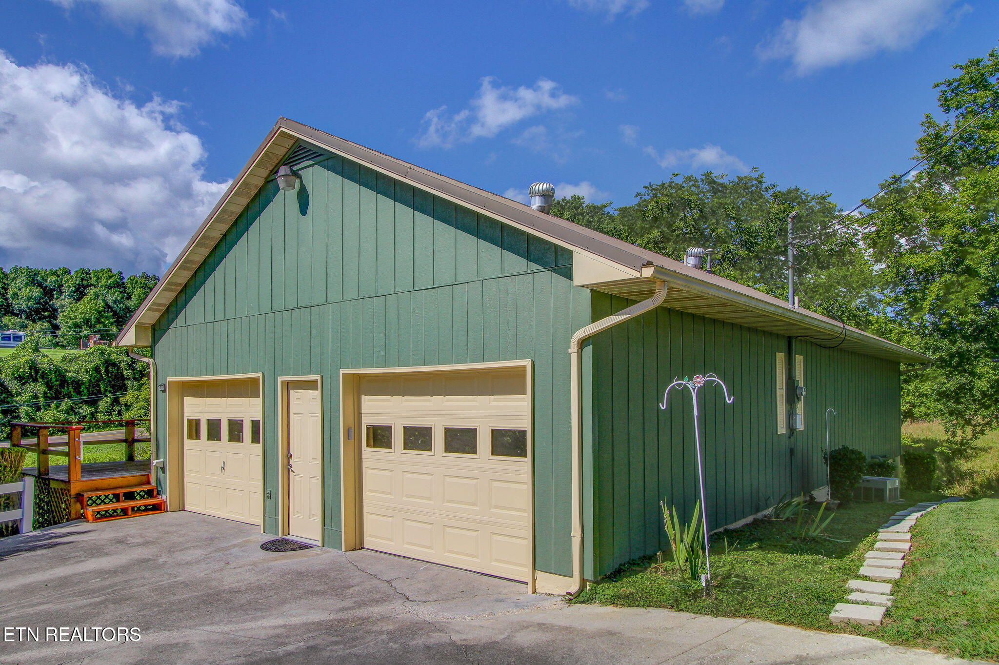 13390 Chapman Highway Seymour TN 37865