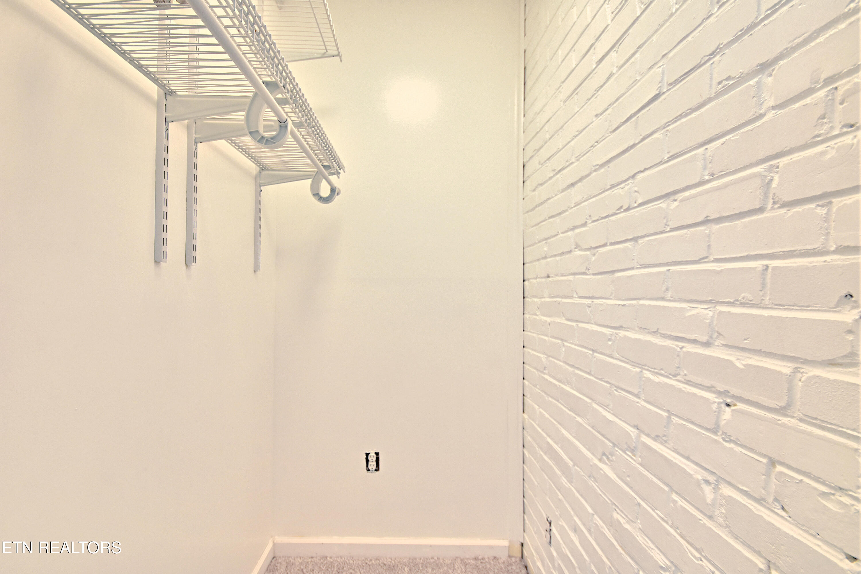 165 Gamble Drive Jacksboro TN 37757