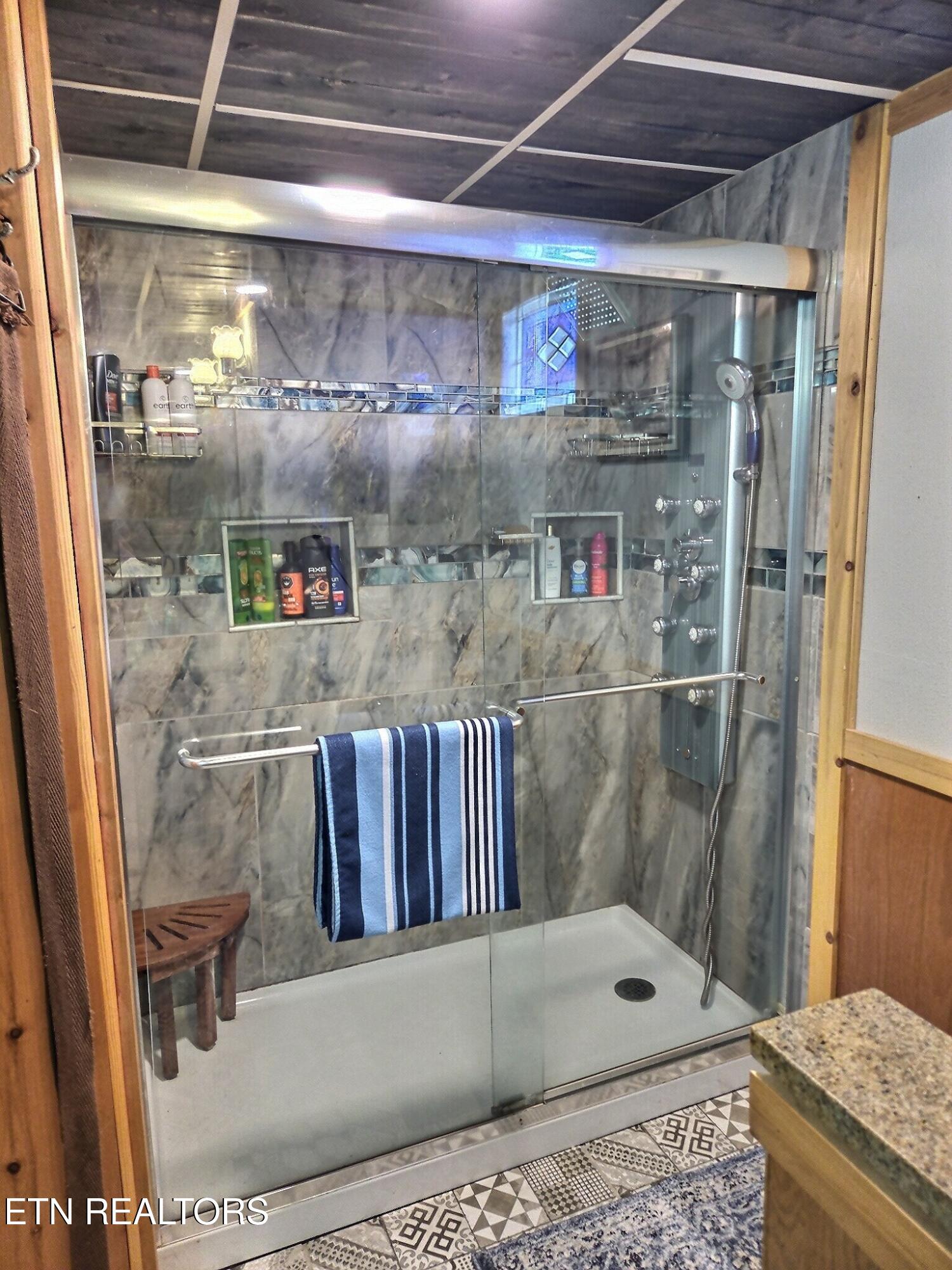601 Eugene Disney Lane Greenback TN 37742