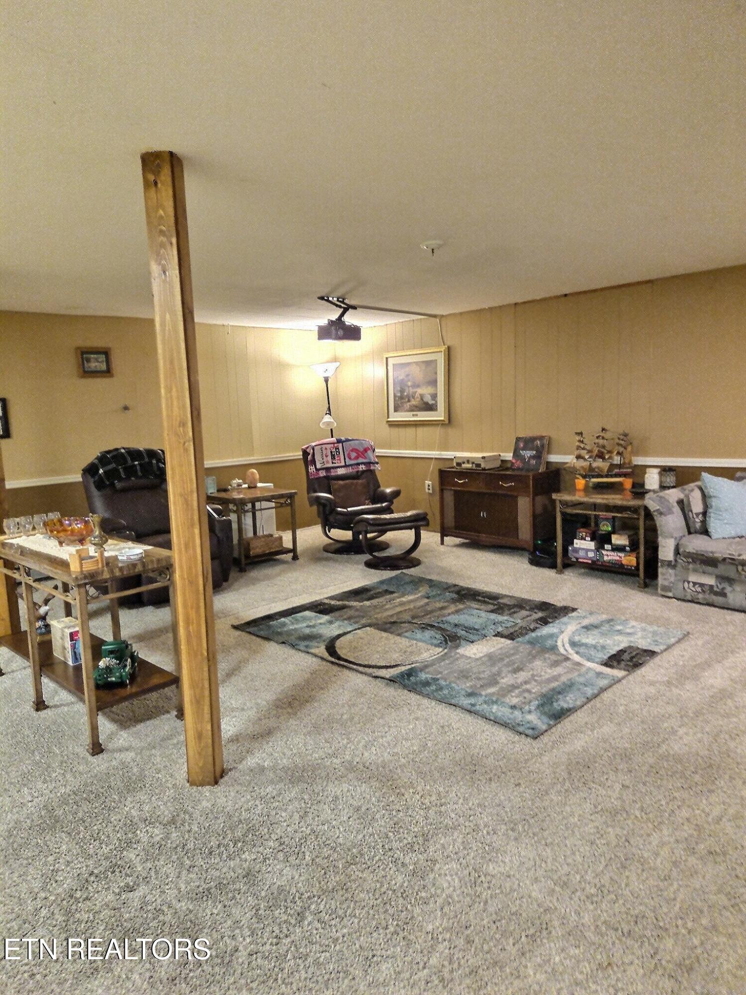 601 Eugene Disney Lane Greenback TN 37742