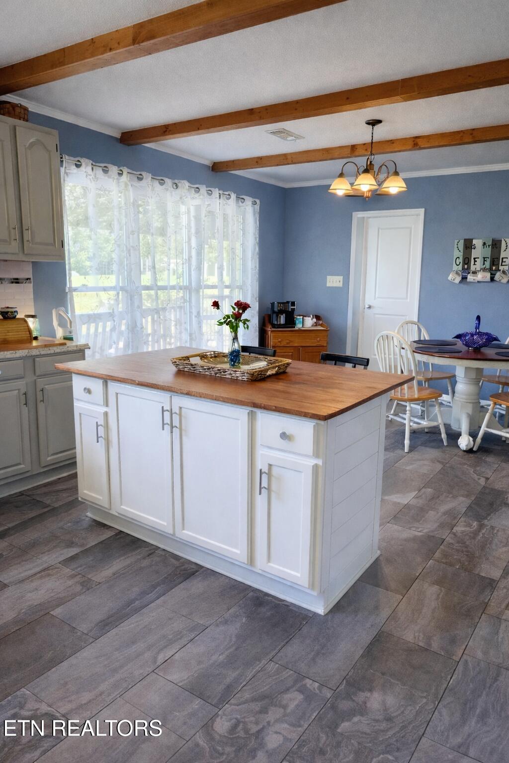 601 Eugene Disney Lane Greenback TN 37742