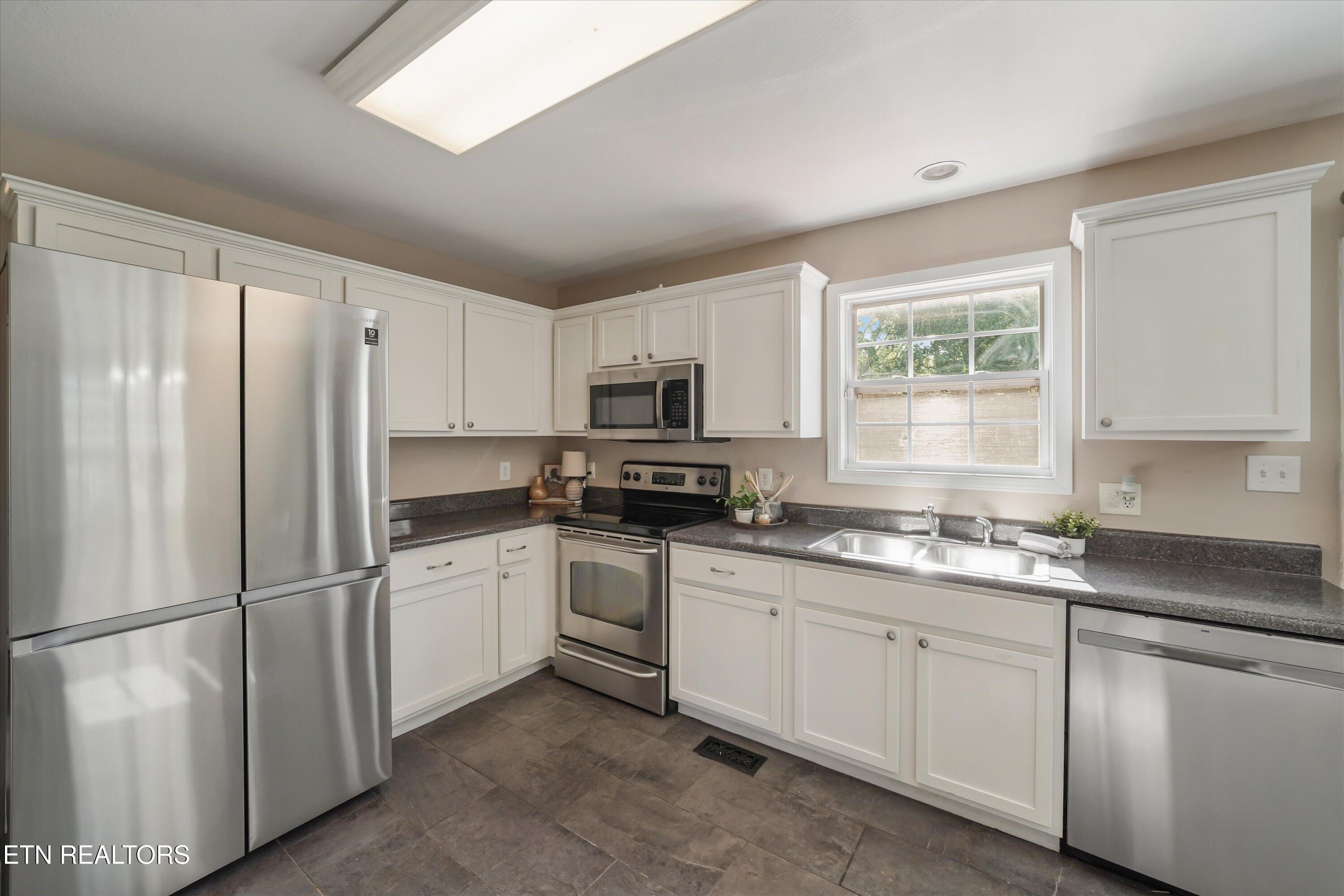 4716 Creekrock Lane Knoxville TN 37918