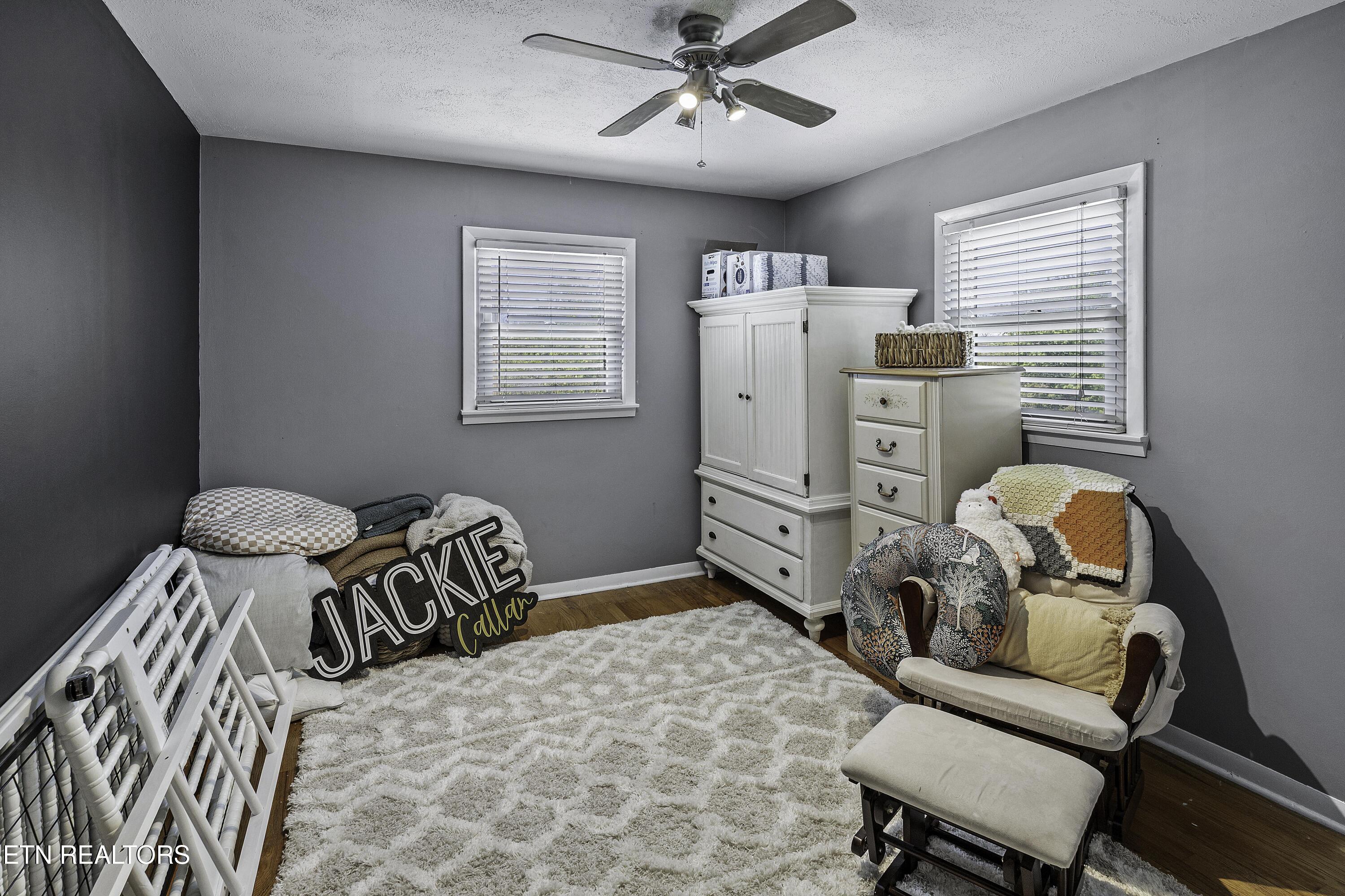 611 W 6th Avenue Lenoir City TN 37771