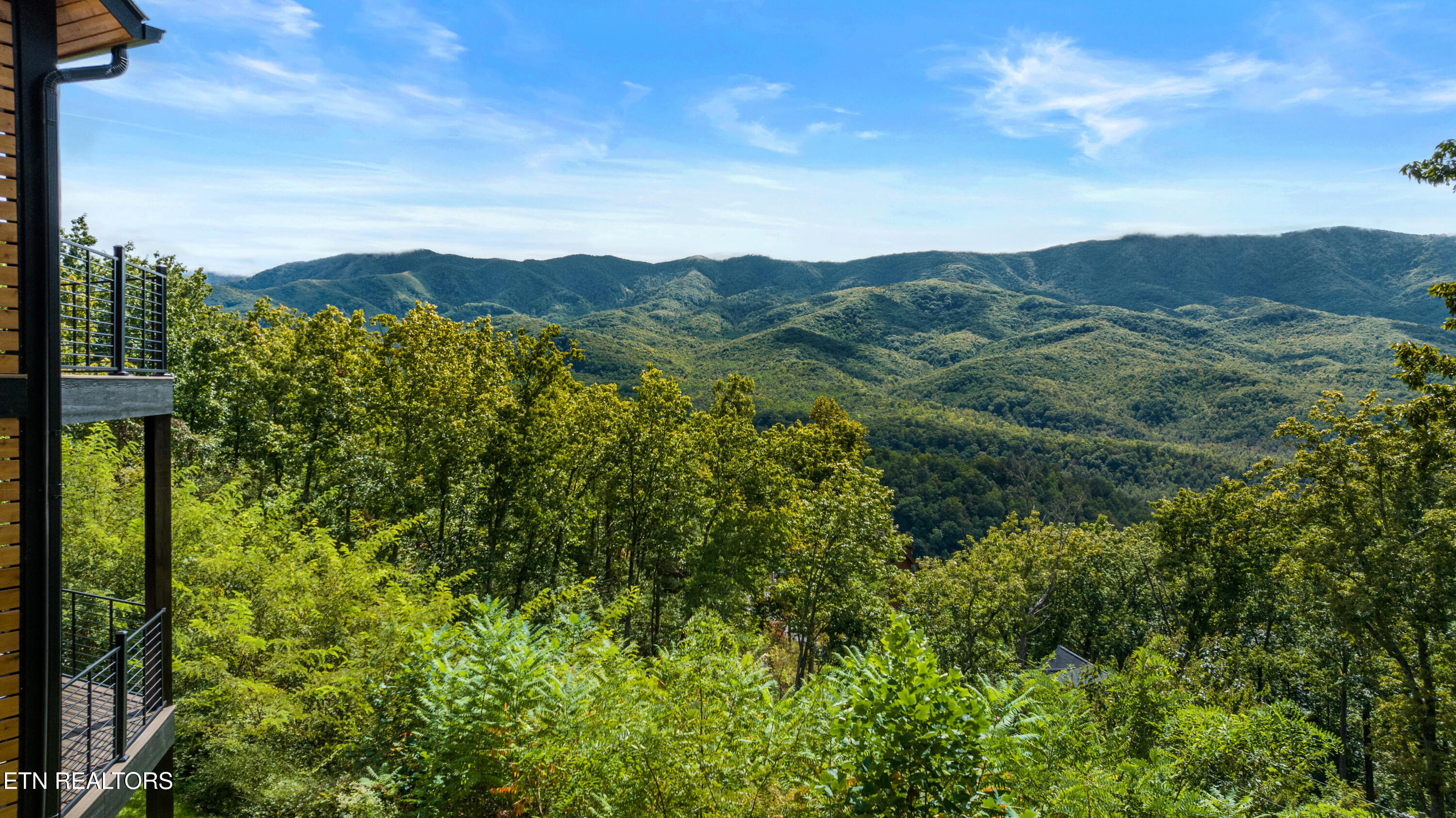 855 Deer Path Lane Gatlinburg TN 37738