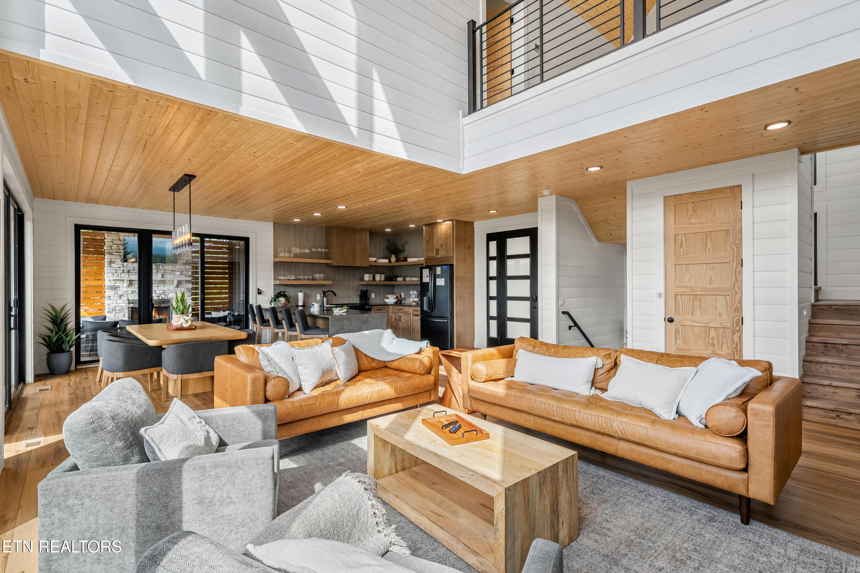 855 Deer Path Lane Gatlinburg TN 37738