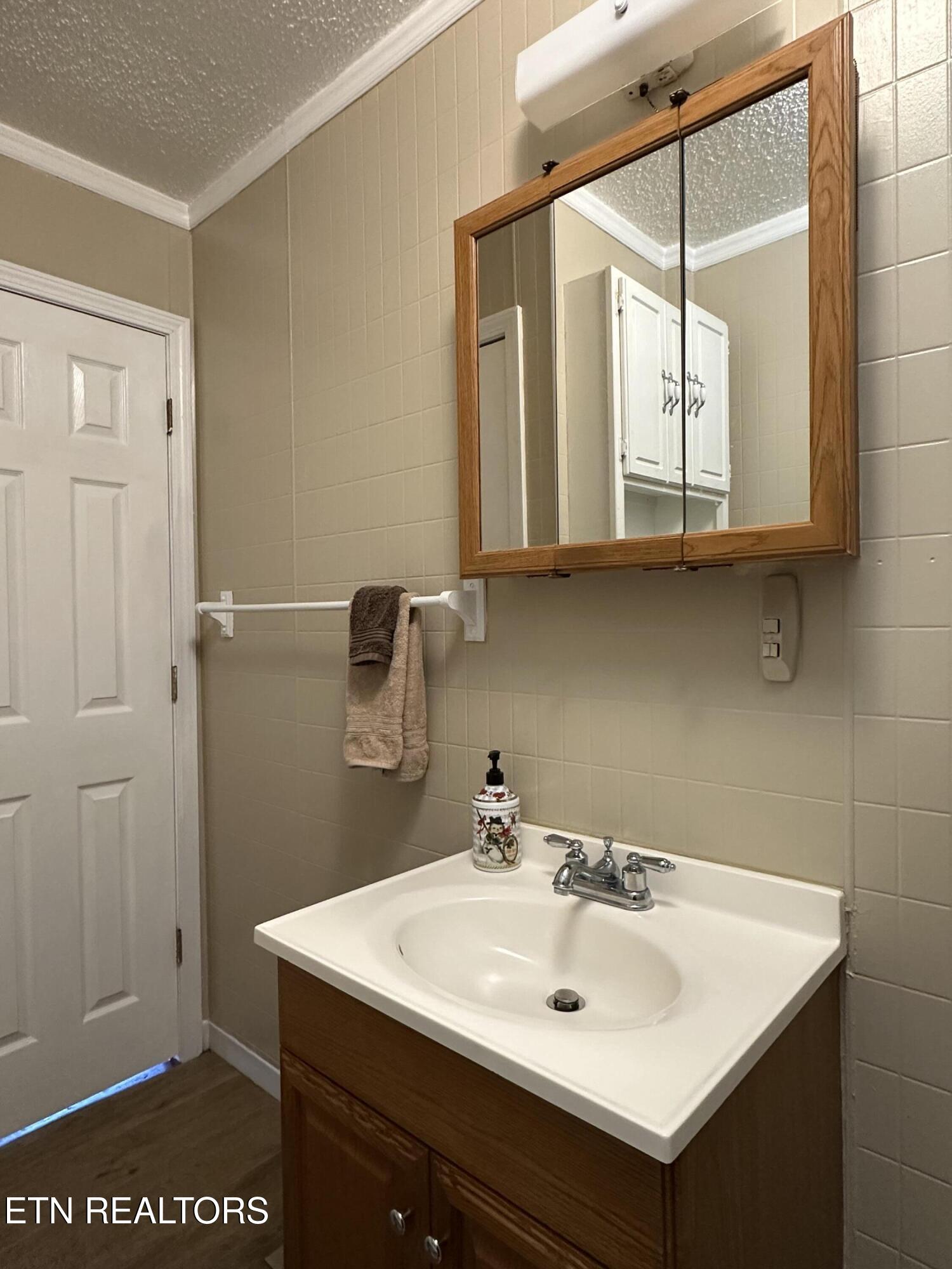 189 Norman Road Jacksboro TN 37757