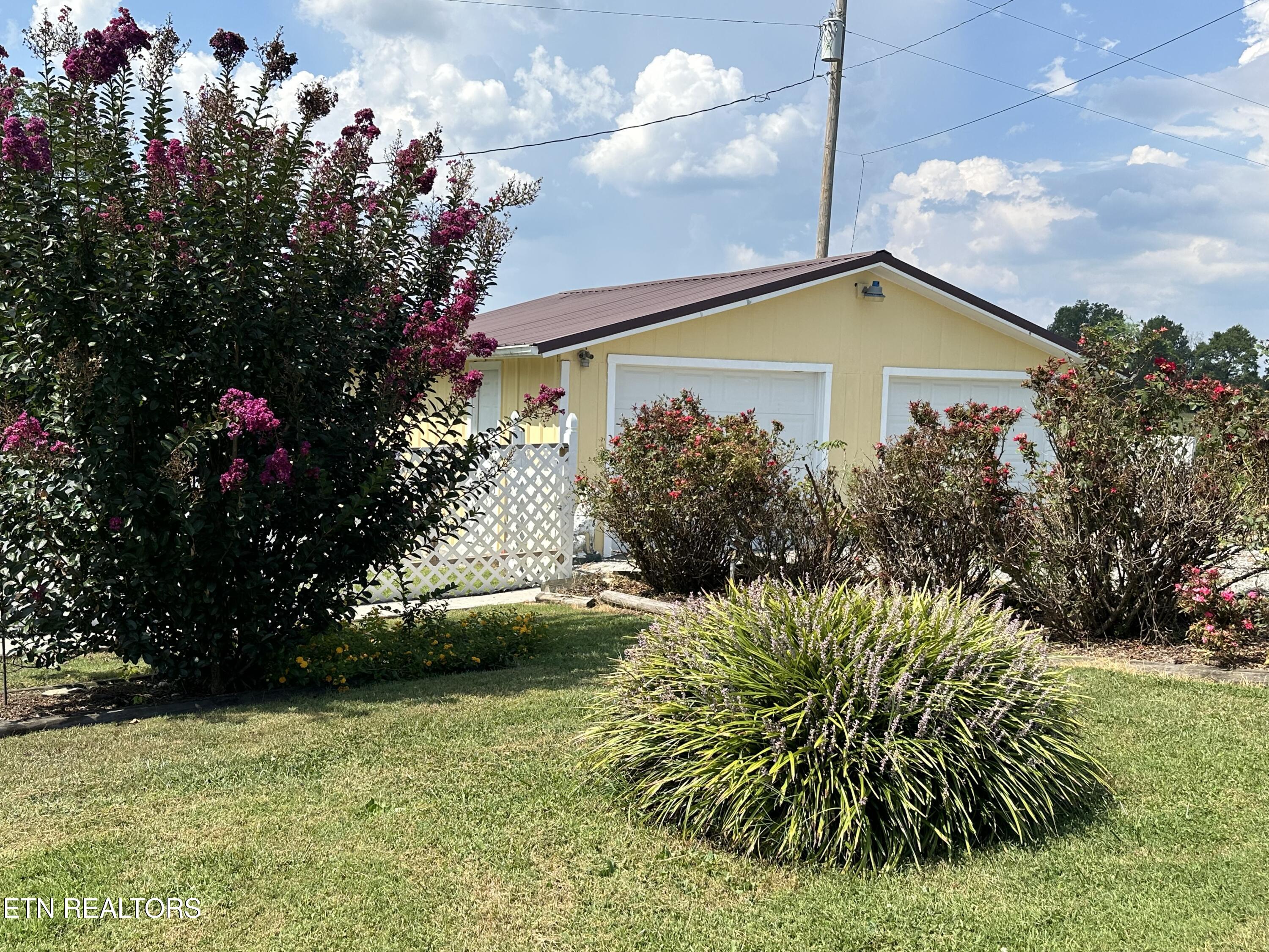 189 Norman Road Jacksboro TN 37757