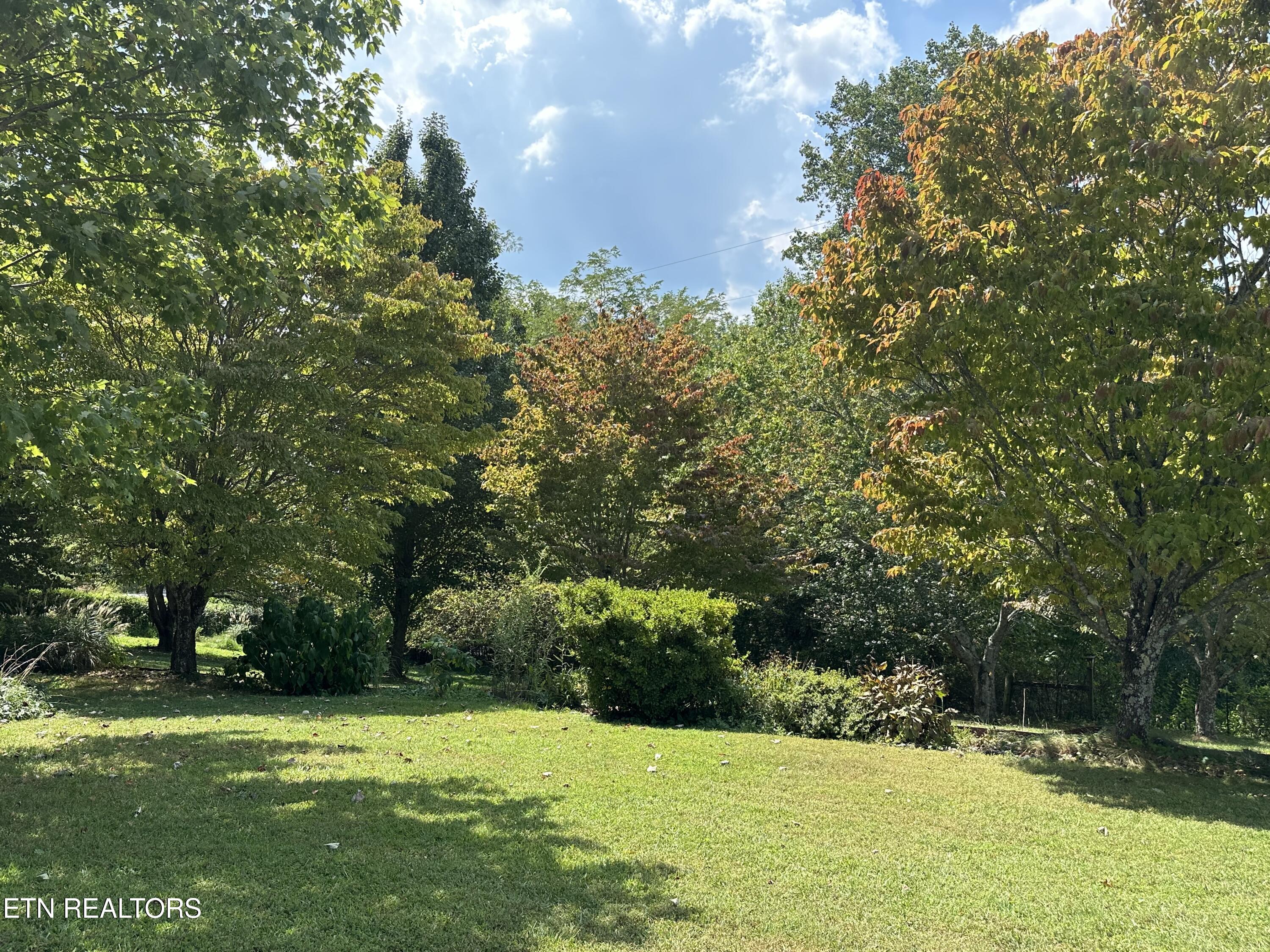 189 Norman Road Jacksboro TN 37757