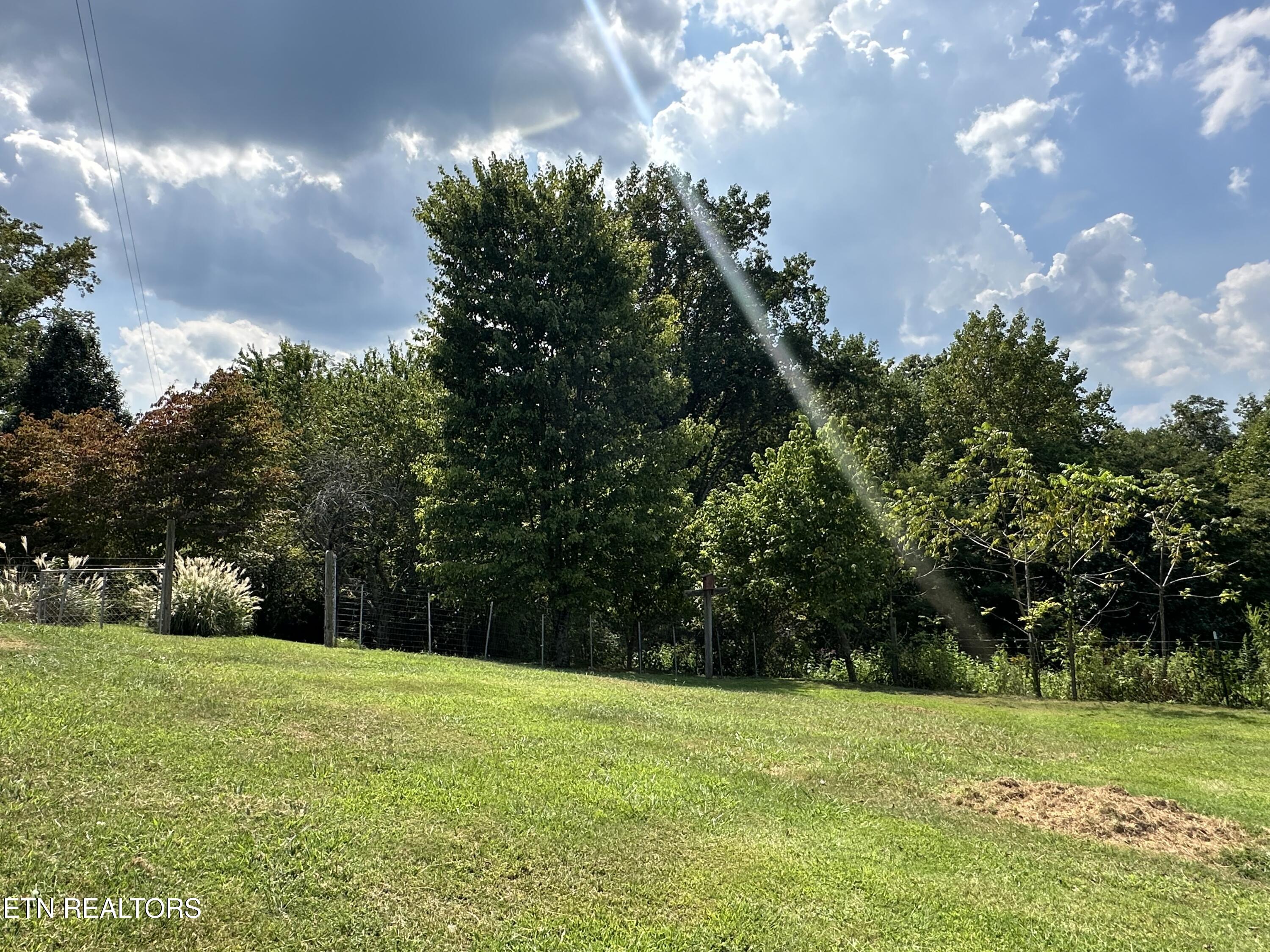 189 Norman Road Jacksboro TN 37757