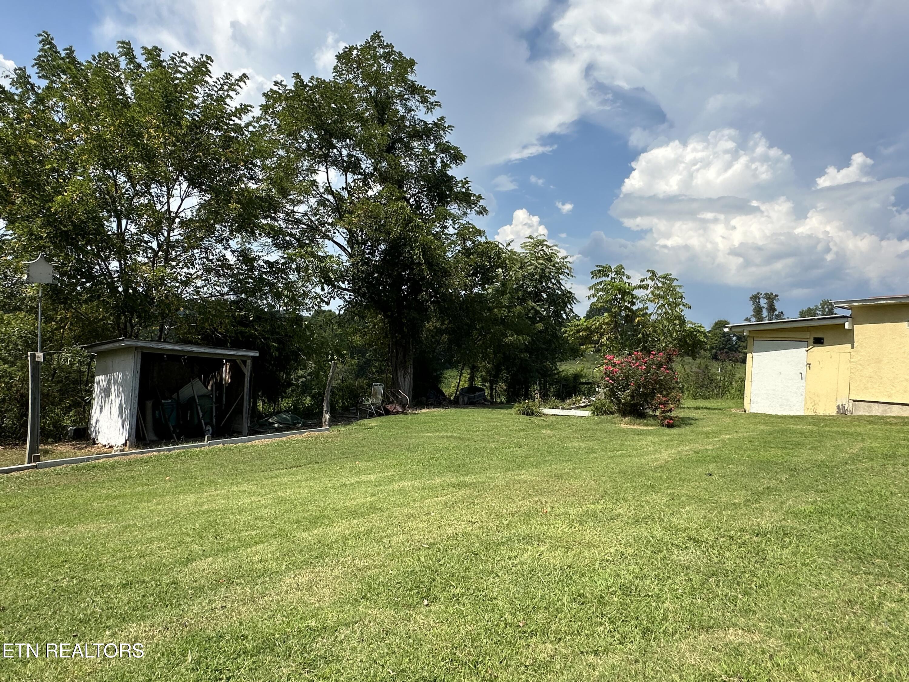 189 Norman Road Jacksboro TN 37757