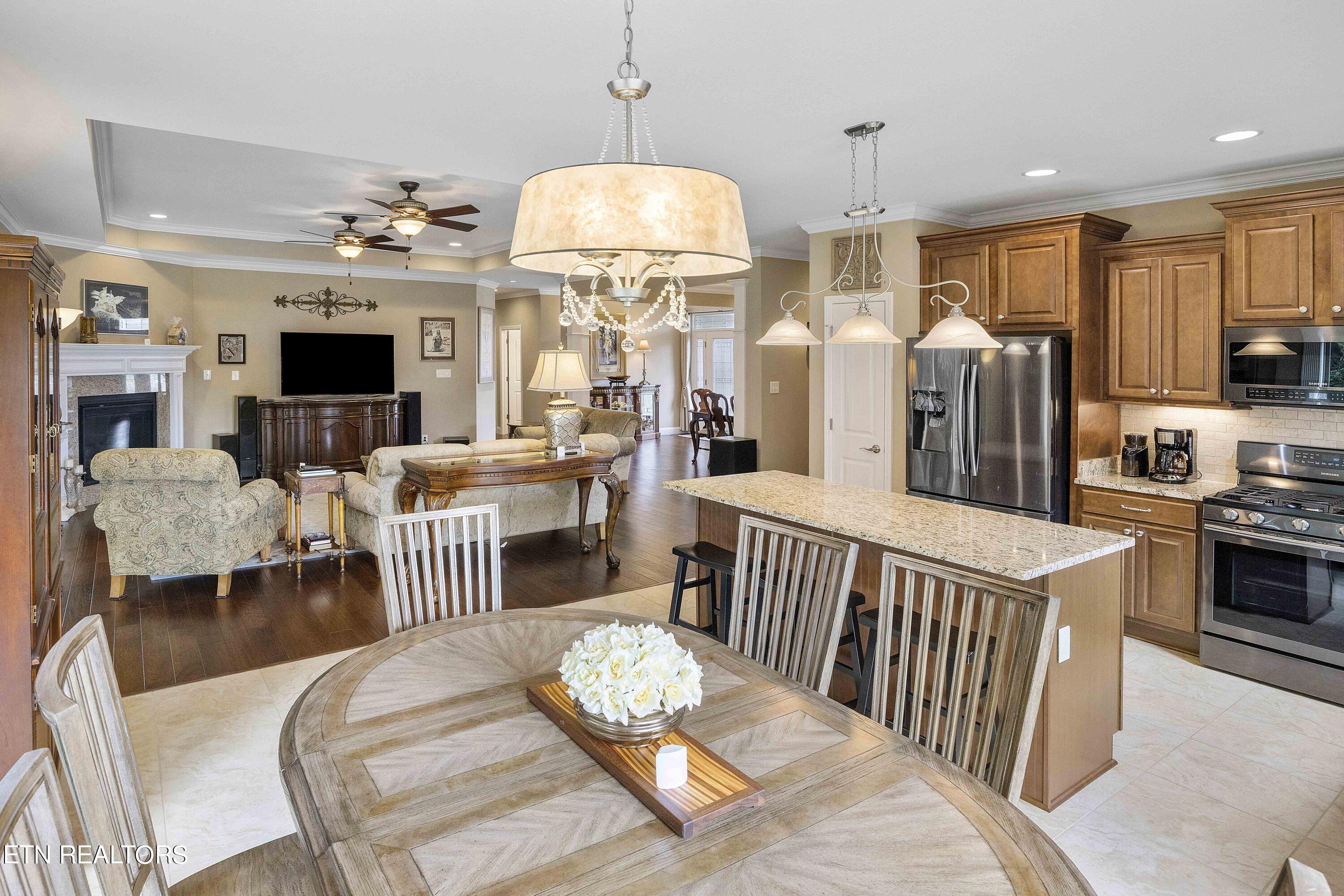 1643 Inverness Drive Maryville TN 37801