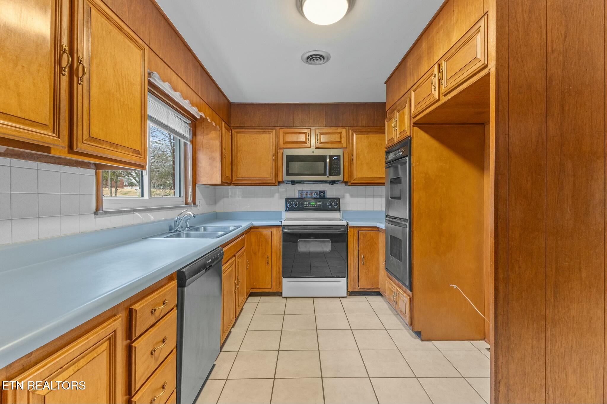 4949 Beverly Road Knoxville TN 37918