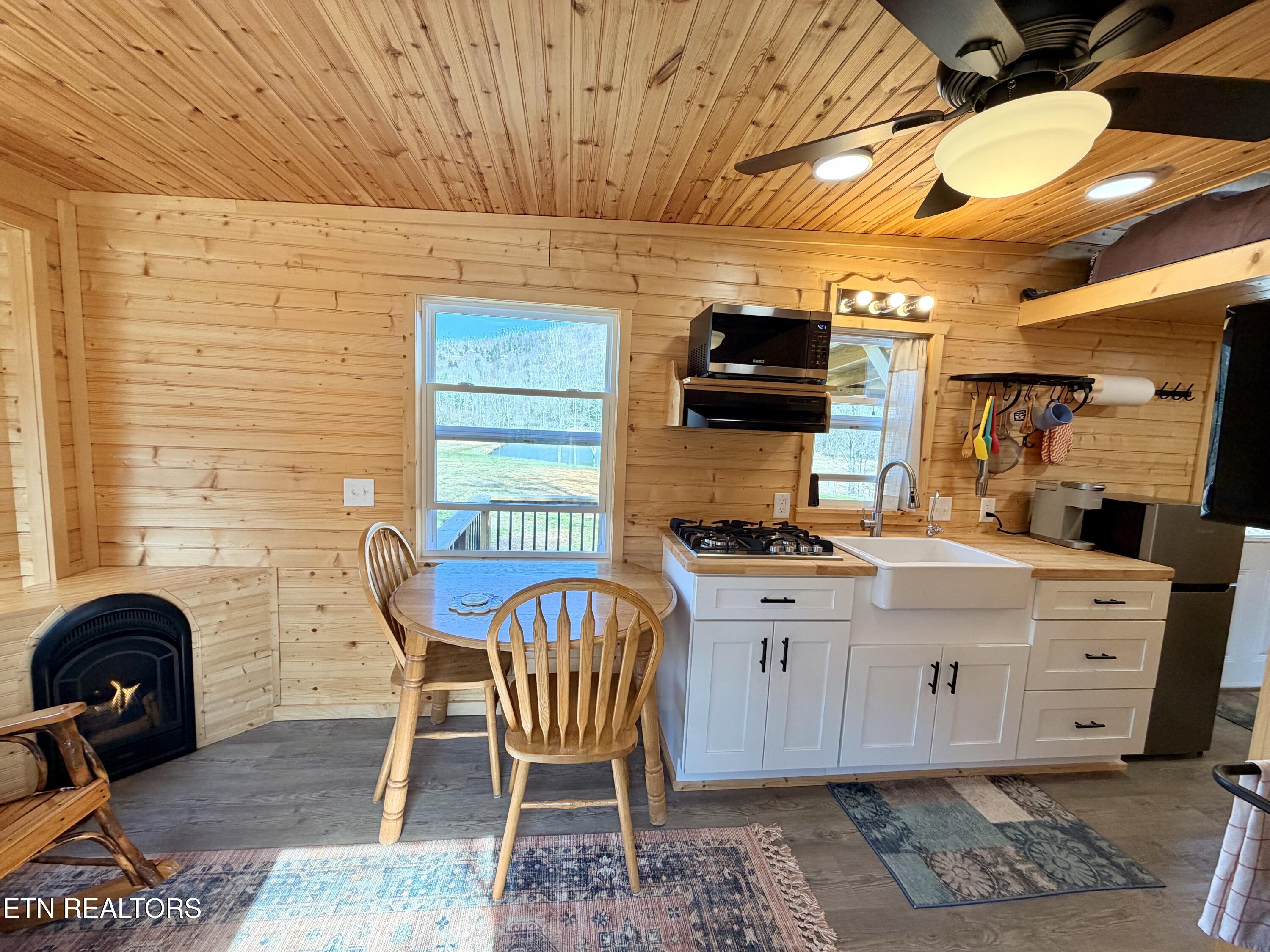 293 Herbert Shannon Road Sunbright TN 37872