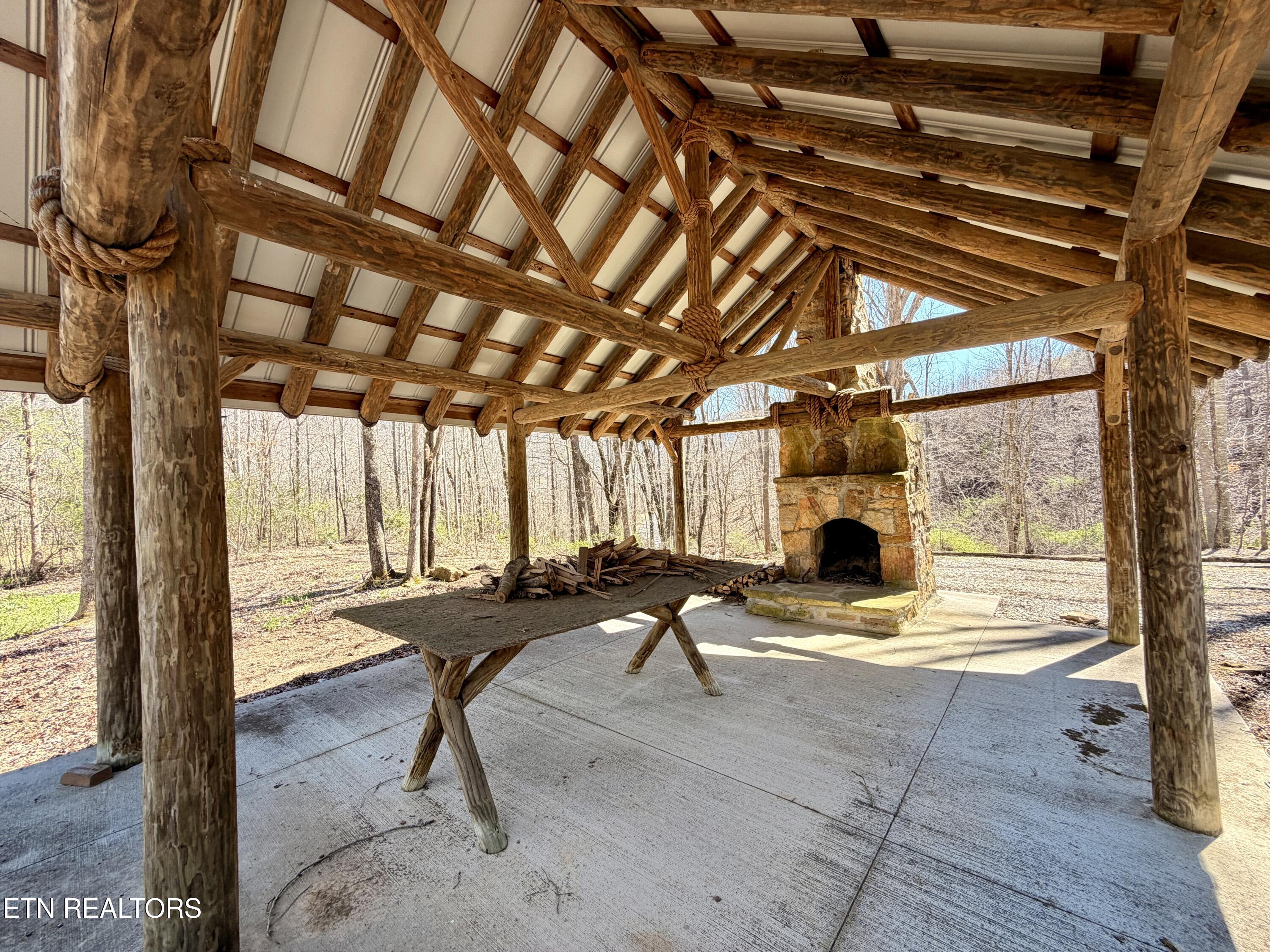 293 Herbert Shannon Road Sunbright TN 37872