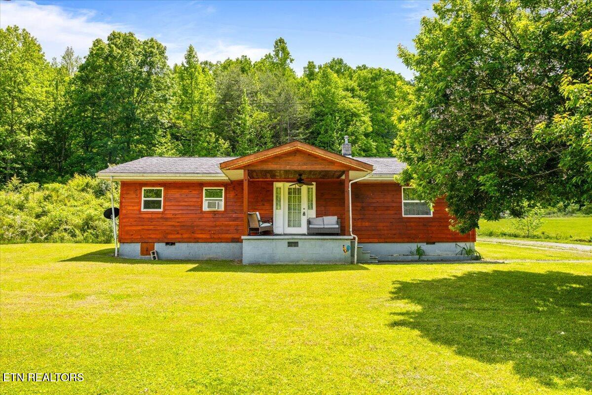 4662 Baker Highway Huntsville TN 37756