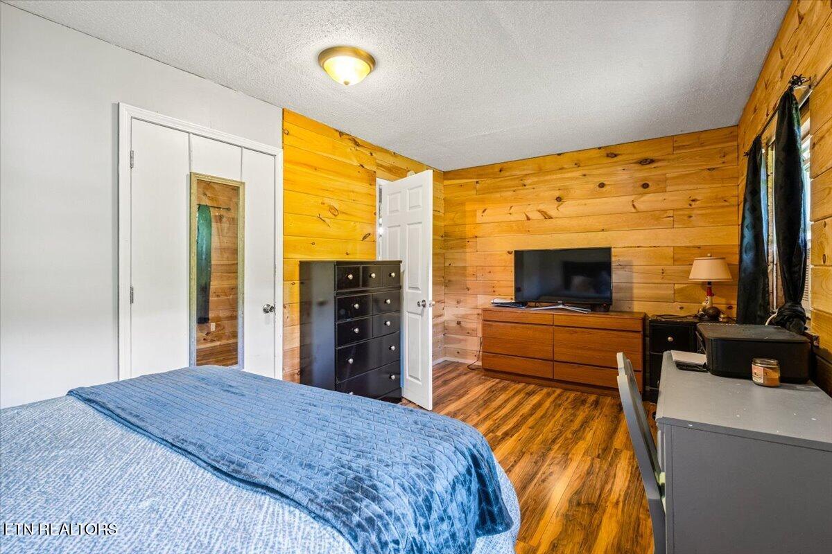 4662 Baker Highway Huntsville TN 37756