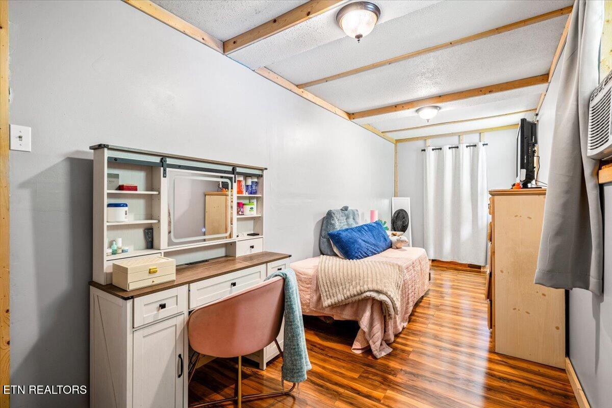 4662 Baker Highway Huntsville TN 37756