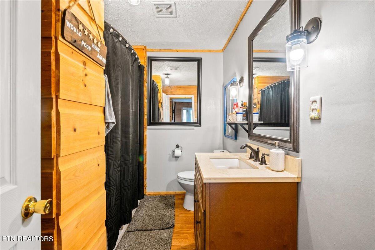 4662 Baker Highway Huntsville TN 37756
