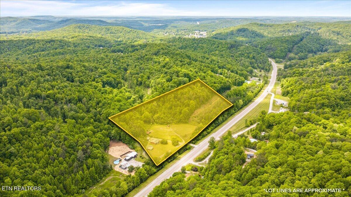 4662 Baker Highway Huntsville TN 37756