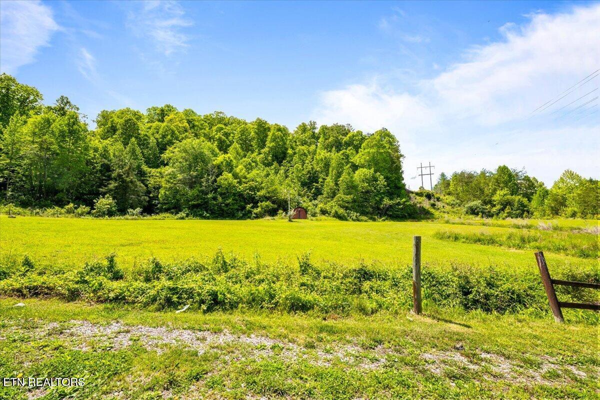 4662 Baker Highway Huntsville TN 37756