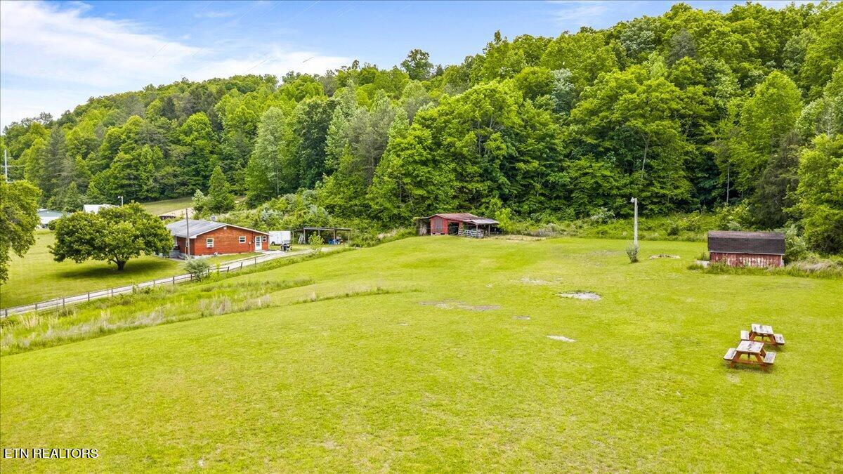 4662 Baker Highway Huntsville TN 37756